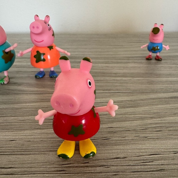 Peppa pig toys - Picture 4 of 5